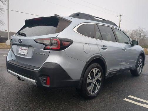Ice Silver Metallic 2021 Subaru Outback Limited