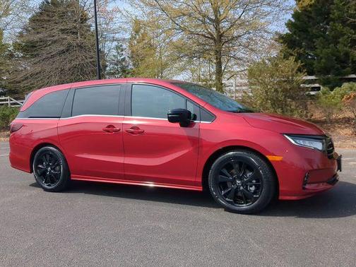2023 Honda Odyssey Sport