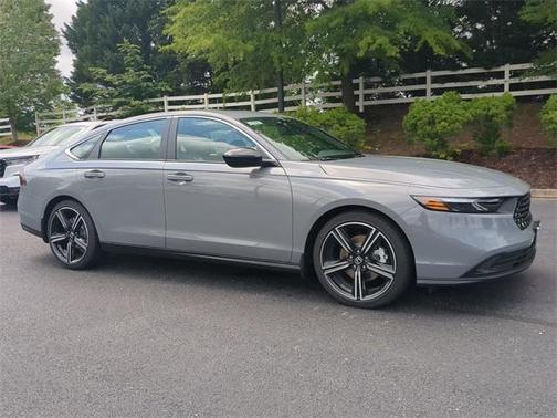 2025 Honda Accord Hybrid Base