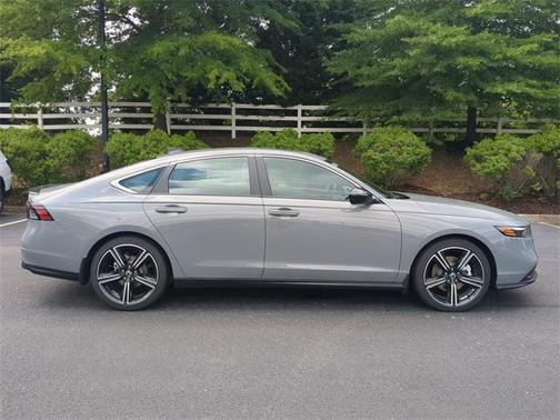 2025 Honda Accord Hybrid Base