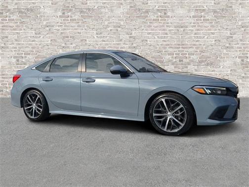 2022 Honda Civic Touring