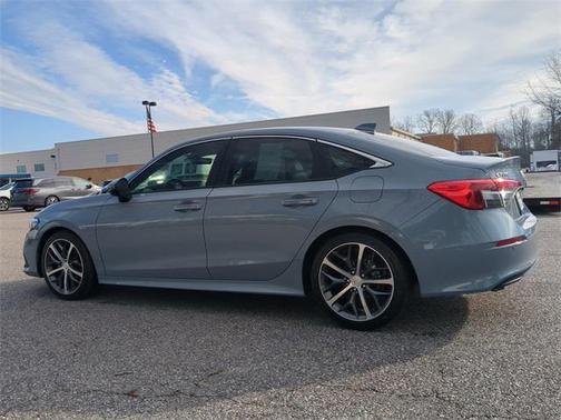 2022 Honda Civic Touring