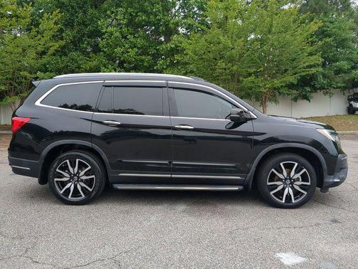 Crystal Black Pearl 2021 Honda Pilot AWD Elite