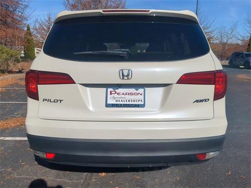 2016 Honda Pilot EX