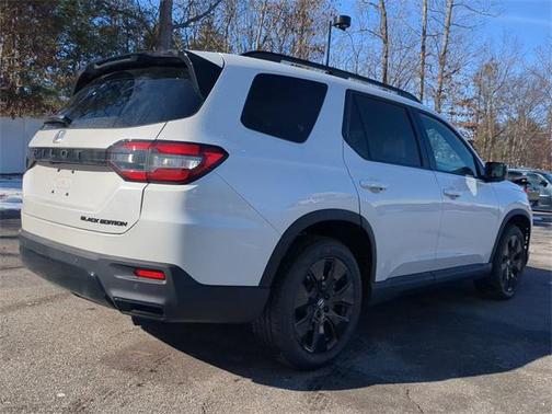 2026 Honda Pilot Black Edition