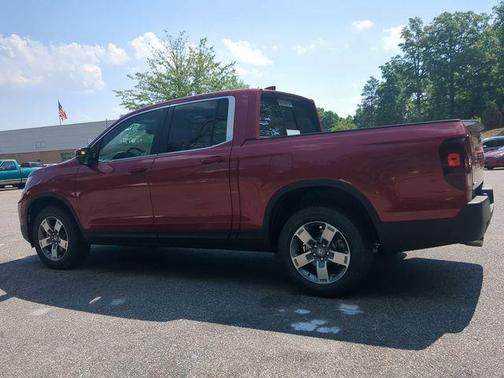 Radiant Red Metallic II 2026 Honda Ridgeline RTL