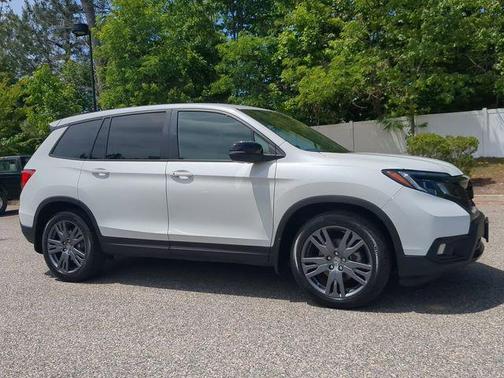 Platinum White Pearl 2021 Honda Passport 2WD EX-L