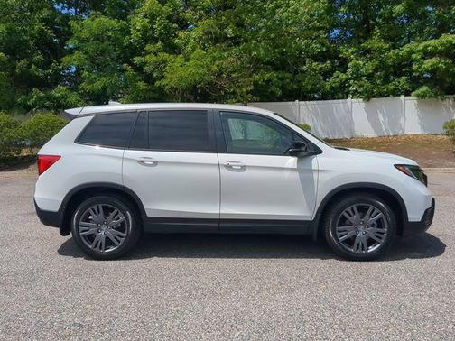 Platinum White Pearl 2021 Honda Passport 2WD EX-L