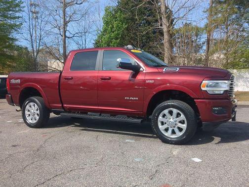 2022 RAM 2500 Laramie Crew Cab 4x4 6'4' Box