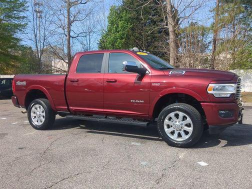 2022 RAM 2500 Laramie Crew Cab 4x4 6'4' Box