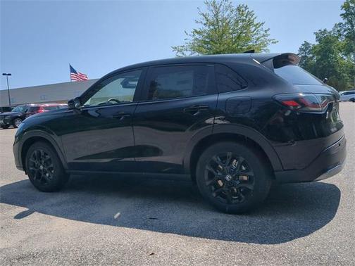 2025 Honda HR-V 2WD Sport