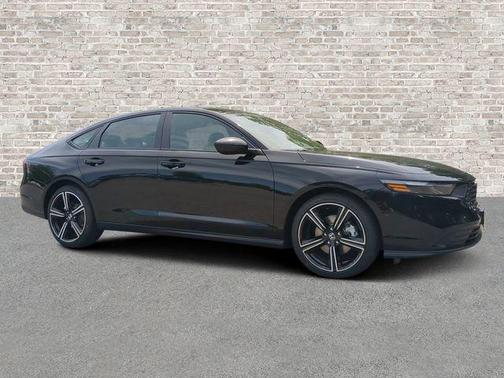 Crystal Black Pearl 2026 Honda Accord Hybrid Sport