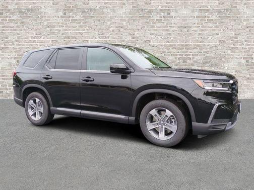 Crystal Black Pearl 2025 Honda Pilot EX-L