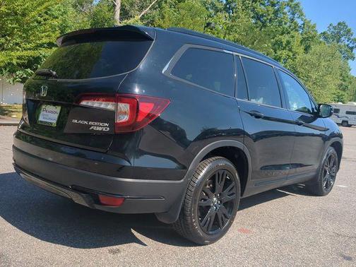 Crystal Black Pearl 2020 Honda Pilot AWD Black Edition