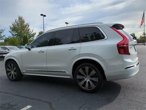 2024 Volvo XC90 B6 Plus Bright Theme 7-Seater
