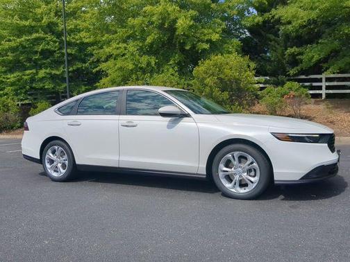 Platinum White Pearl 2026 Honda Accord LX 1.5T