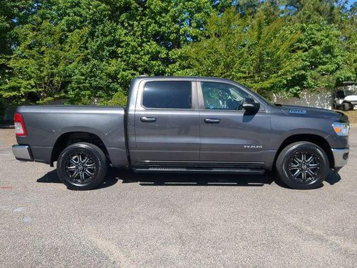 Granite Crystal Metallic Clearcoat 2020 RAM 1500 Big Horn/Lone Star