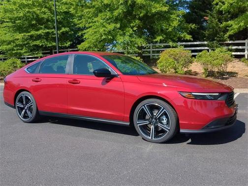 2025 Honda Accord Hybrid Base