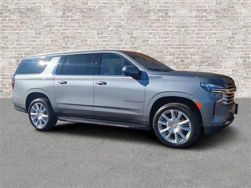 2022 Chevrolet Suburban 4WD High Country