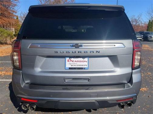 2022 Chevrolet Suburban 4WD High Country