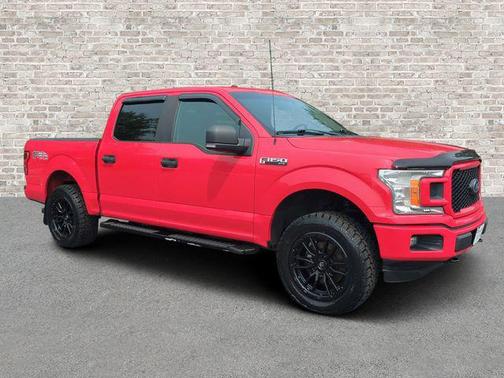 Race Red 2018 Ford F-150 XL