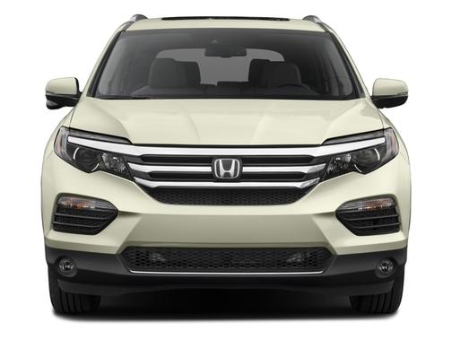 White Diamond Pearl 2017 Honda Pilot Touring
