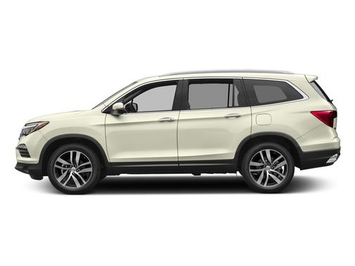 White Diamond Pearl 2017 Honda Pilot Touring
