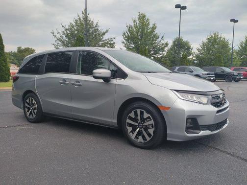 Solar Silver Metallic 2025 Honda Odyssey EX-L