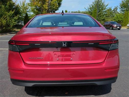 2025 Honda Accord Sport SE 1.5T