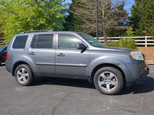Polished Metal Metallic 2012 Honda Pilot EX-L