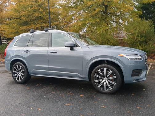 2023 Volvo XC90 B5 Core