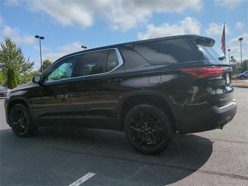 2022 Chevrolet Traverse LS