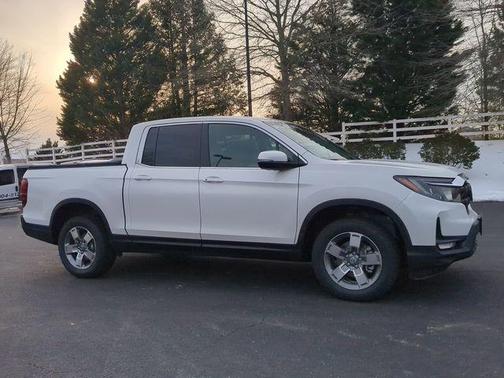 Platinum White Pearl 2026 Honda Ridgeline RTL