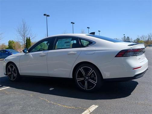 2025 Honda Accord Hybrid Base