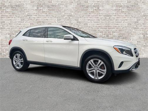2016 Mercedes-Benz GLA-Class 4MATIC