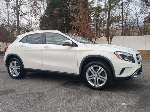 2016 Mercedes-Benz GLA-Class 4MATIC