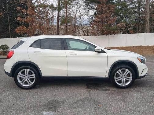 2016 Mercedes-Benz GLA-Class 4MATIC