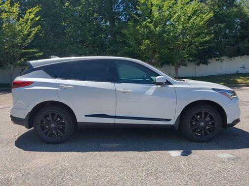 Platinum White Pearl 2025 Acura RDX Base