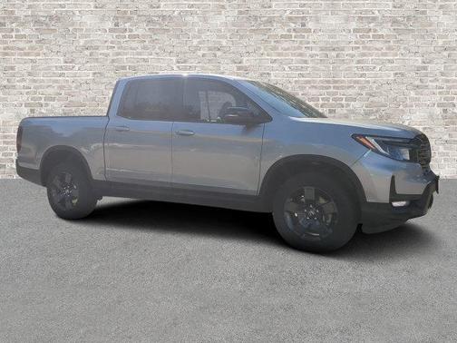 Solar Silver Metallic 2026 Honda Ridgeline TrailSport