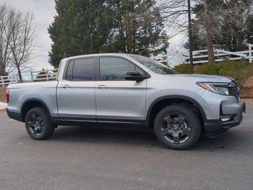 Solar Silver Metallic 2026 Honda Ridgeline TrailSport