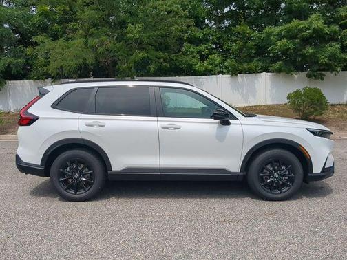Platinum White Pearl 2026 Honda CR-V Hybrid Sport AWD