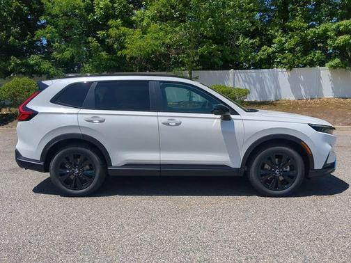 Platinum White Pearl 2026 Honda CR-V Hybrid Sport Touring AWD
