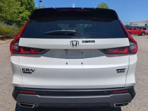 Platinum White Pearl 2026 Honda CR-V Hybrid Sport Touring AWD