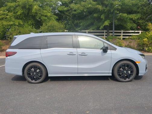 Sonic Gray Pearl 2026 Honda Odyssey Sport-L