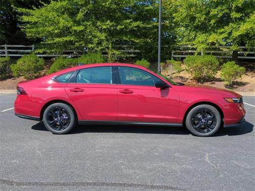 2025 Honda Accord Sport SE 1.5T