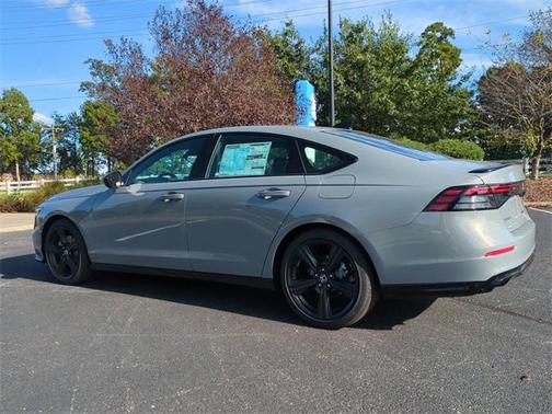 2025 Honda Accord Hybrid Base