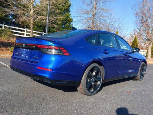 Still Night Pearl 2025 Honda Accord Hybrid Sport-L