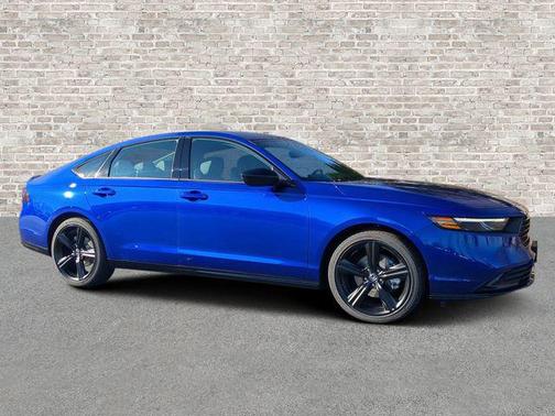 Still Night Pearl 2025 Honda Accord Hybrid Sport-L