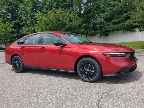 2025 Honda Accord Sport SE 1.5T
