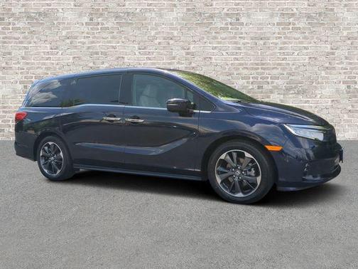 Obsidian Blue Pearl 2023 Honda Odyssey Elite